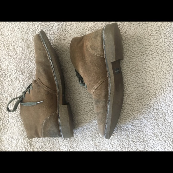 J. Murphy tan suede chukka boots - Picture 2 of 6